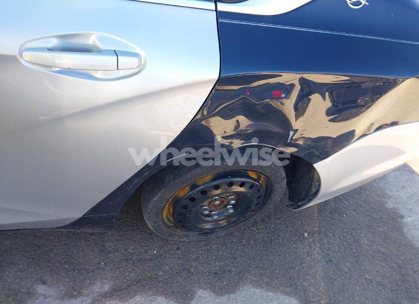 Photo 6 of 2016 Chevrolet Impala 2LT (VIN 2G1115S35G9148756)