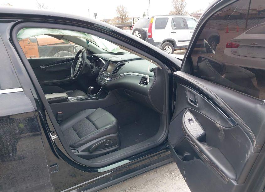 Photo 5 of 2016 Chevrolet Impala 2LT (VIN 2G1115S36G9148779)