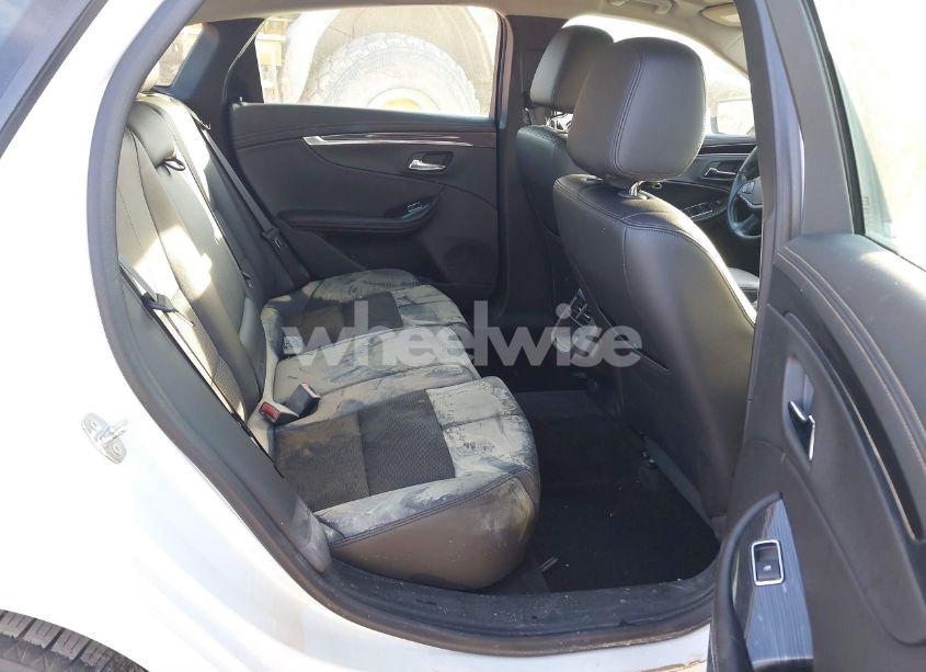 Photo 8 of 2016 Chevrolet Impala 2LT (VIN 2G1115S36G9185895)