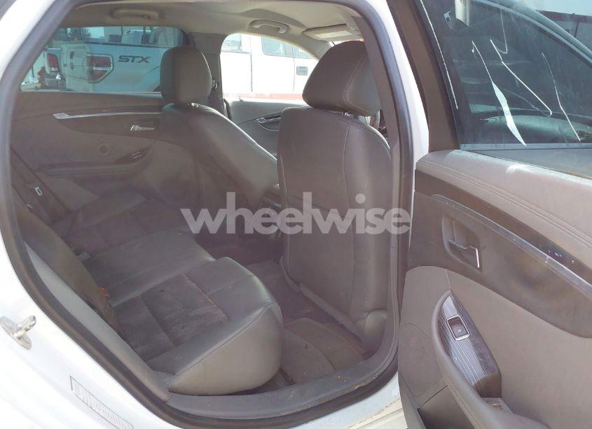 Photo 8 of 2016 Chevrolet Impala 2LT (VIN 2G1115S36G9189557)