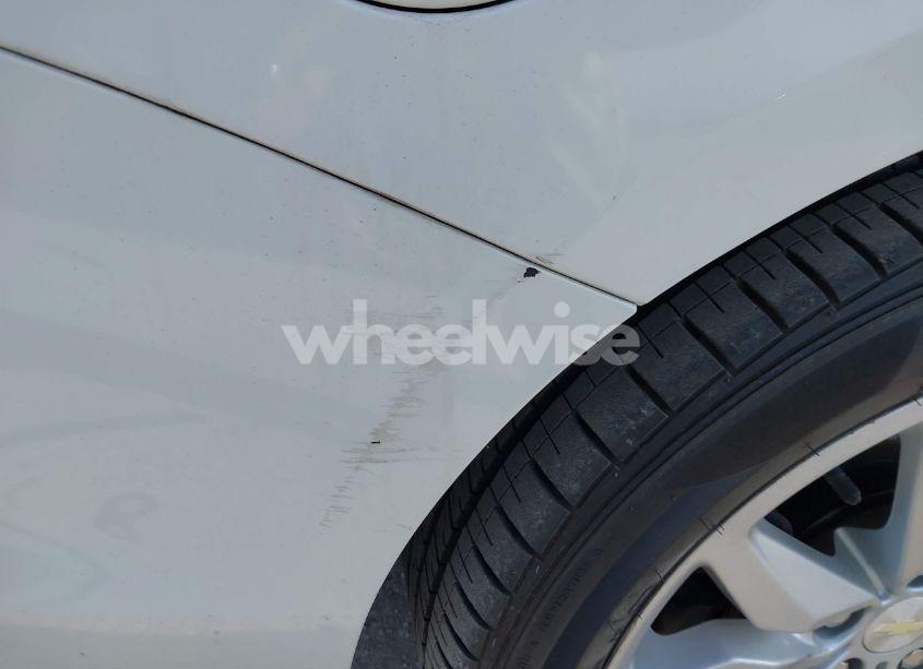 Photo 6 of 2016 Chevrolet Impala 2LT (VIN 2G1115S37G9110316)