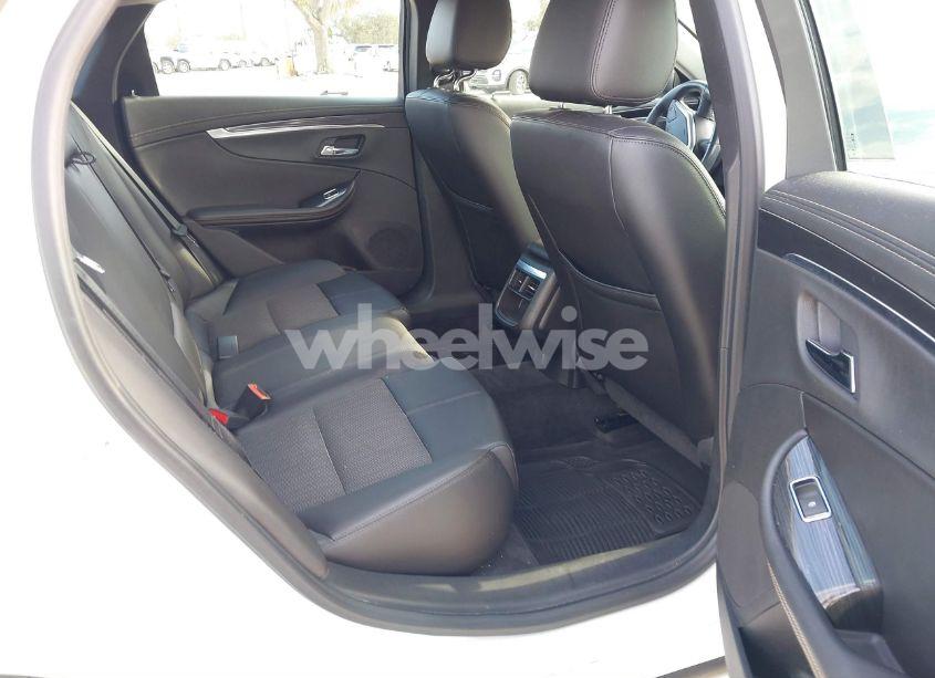 Photo 8 of 2016 Chevrolet Impala 2LT (VIN 2G1115S37G9110316)