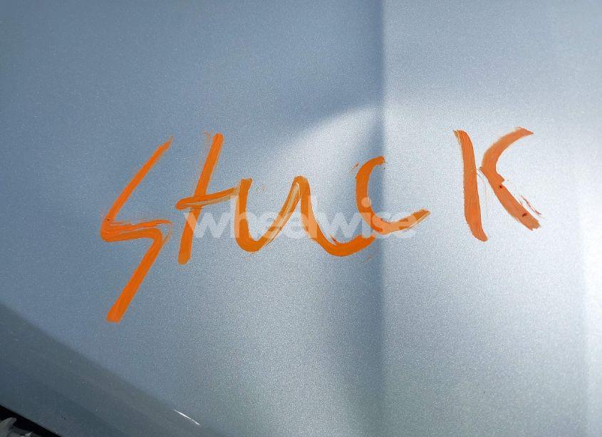 Photo 10 of 2016 Chevrolet Impala LT (VIN 2G1115S37G9171147)