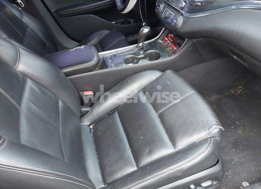 Photo 5 of 2016 Chevrolet Impala 2LT (VIN 2G1115S37G9193892)