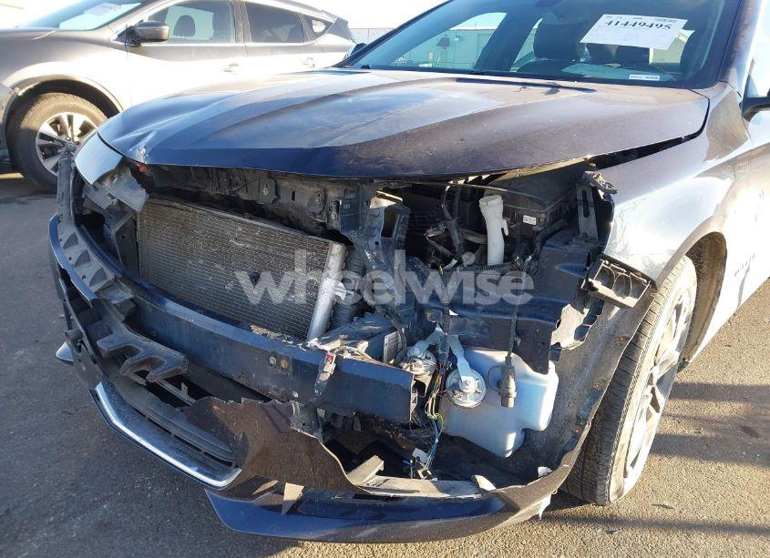 Photo 6 of 2016 Chevrolet Impala 2LT (VIN 2G1115S38G9134270)