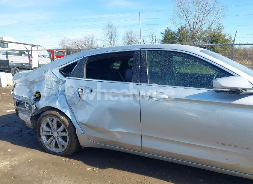 Photo 6 of 2016 Chevrolet Impala 2LT (VIN 2G1115S38G9147990)