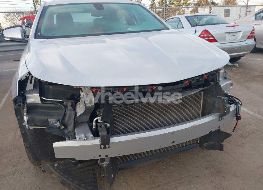 Photo 6 of 2016 Chevrolet Impala 2LT (VIN 2G1115S39G9122936)