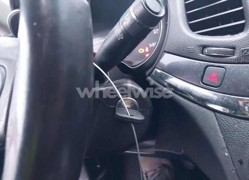 Photo 11 of 2014 Chevrolet Impala 1LT (VIN 2G1115SL0E9119324)