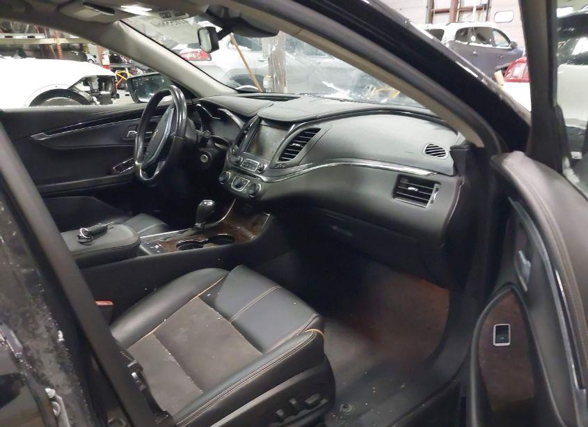 Photo 5 of 2014 Chevrolet Impala 1LT (VIN 2G1115SL1E9109014)