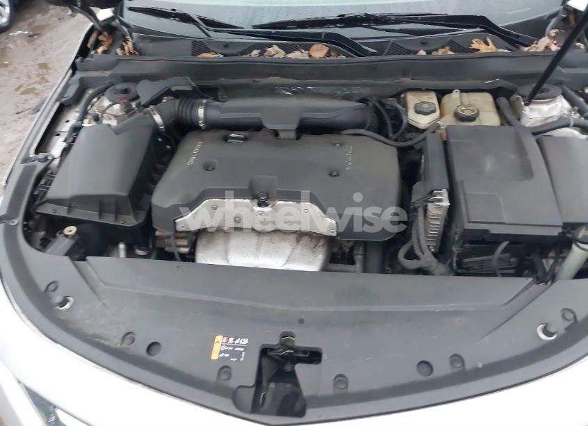 Photo 10 of 2014 Chevrolet Impala 1LT (VIN 2G1115SL2E9243353)