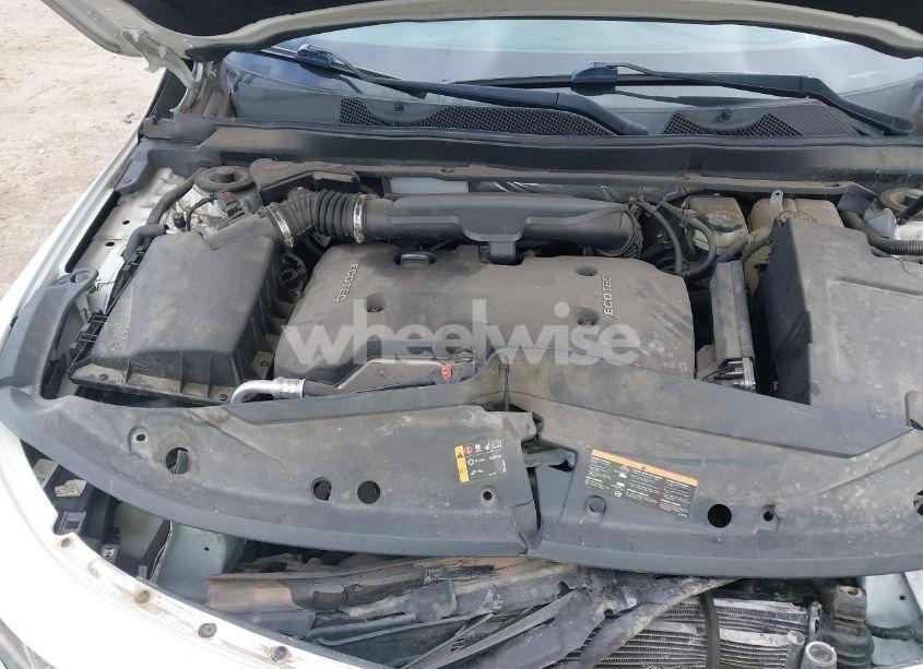 Photo 10 of 2015 Chevrolet Impala 1LT (VIN 2G1115SL2F9136448)
