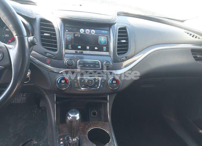 Photo 22 of 2015 Chevrolet Impala 1LT (VIN 2G1115SL2F9178764)