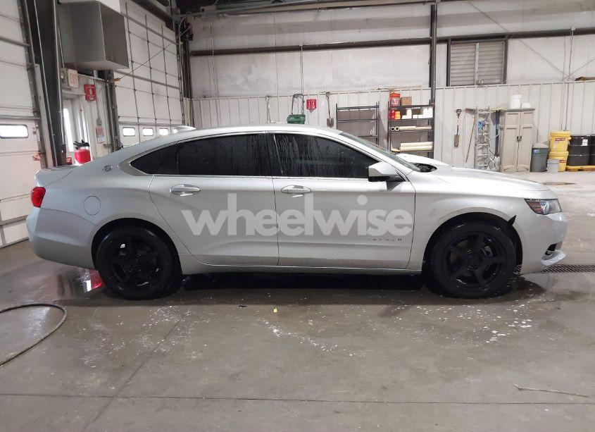 Photo 13 of 2015 Chevrolet Impala 1LT (VIN 2G1115SL3F9185190)