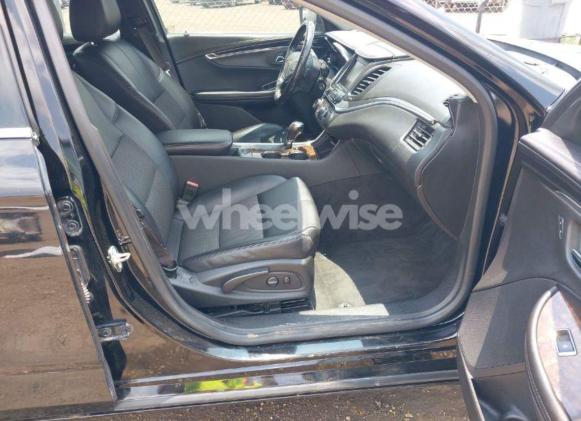 Photo 5 of 2015 Chevrolet Impala 1LT (VIN 2G1115SL3F9206300)