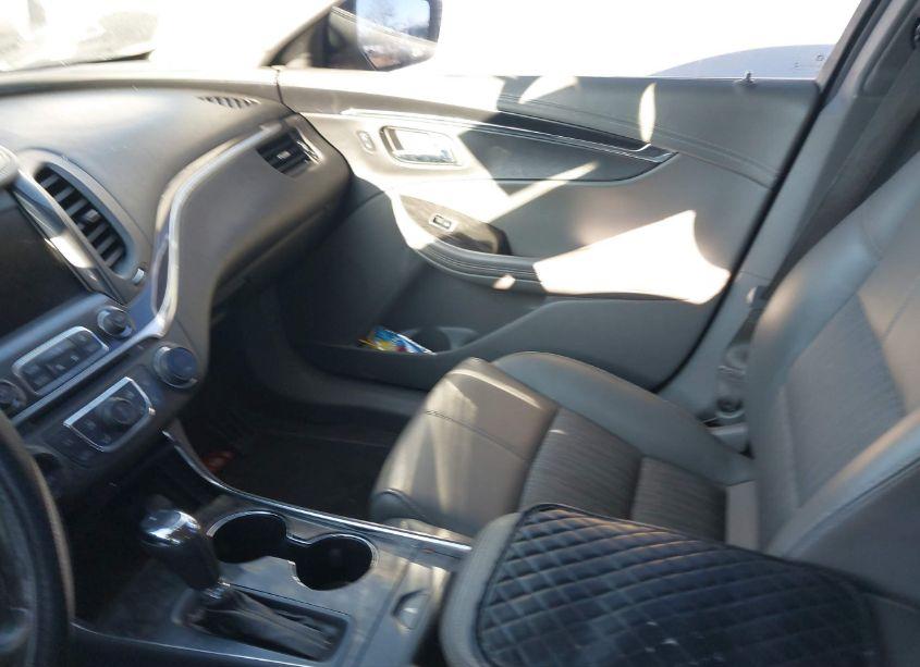 Photo 5 of 2015 Chevrolet Impala 1LT (VIN 2G1115SL5F9152949)