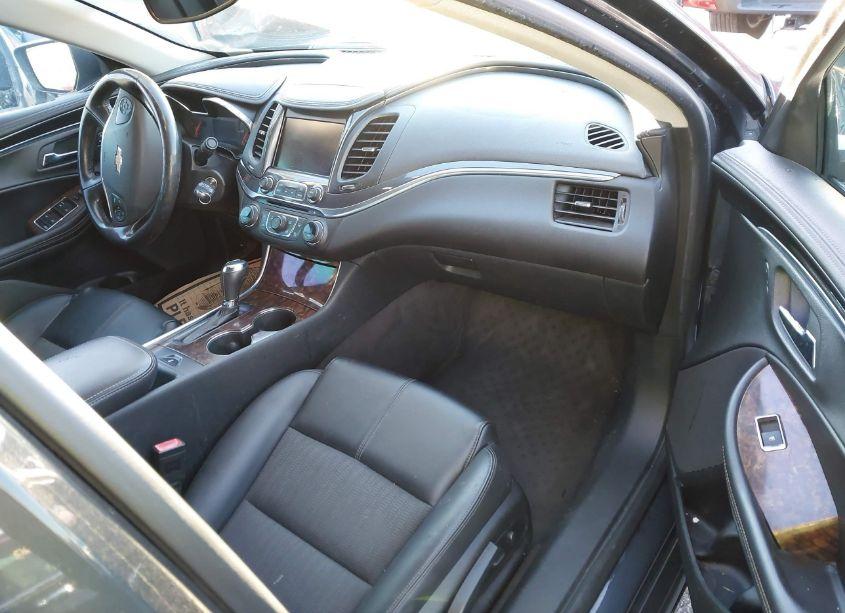 Photo 5 of 2015 Chevrolet Impala 1LT (VIN 2G1115SL5F9239623)