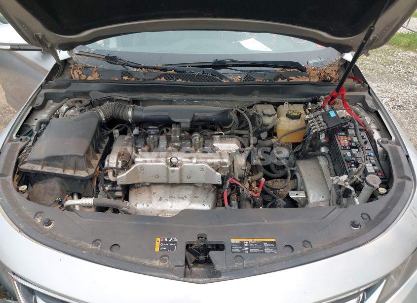 Photo 10 of 2015 Chevrolet Impala 1LT (VIN 2G1115SL6F9138980)