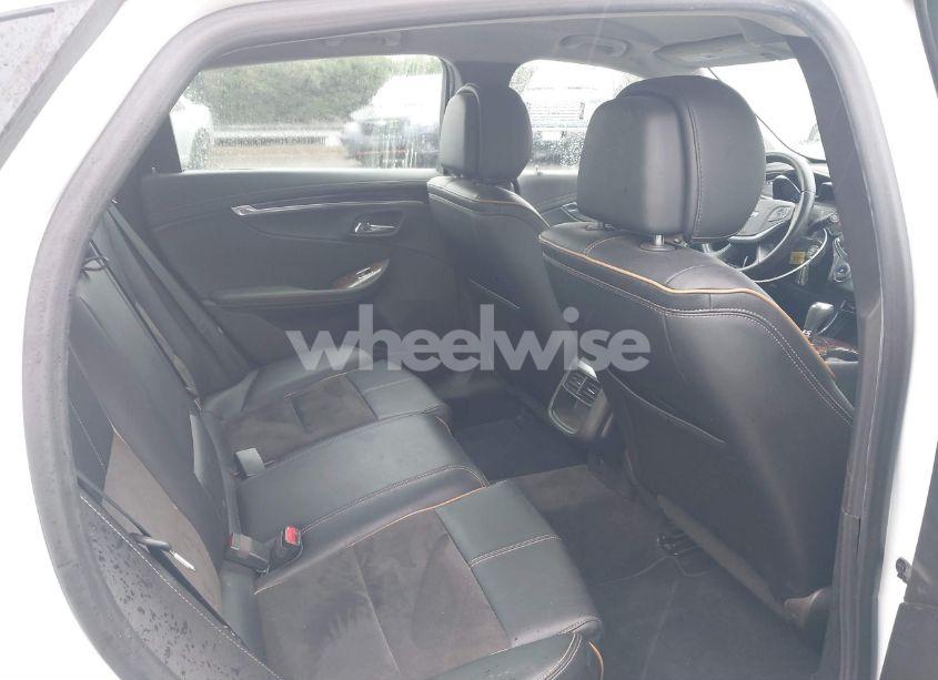 Photo 8 of 2014 Chevrolet Impala 1LT (VIN 2G1115SL8E9117921)