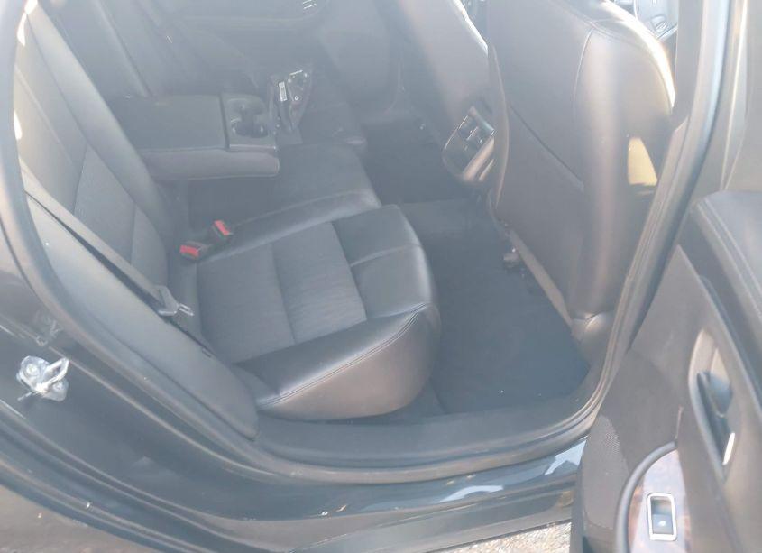 Photo 8 of 2014 Chevrolet Impala 2LT (VIN 2G1125S30E9312165)