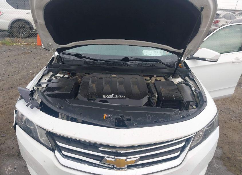 Photo 10 of 2015 Chevrolet Impala 2LT (VIN 2G1125S30F9143315)