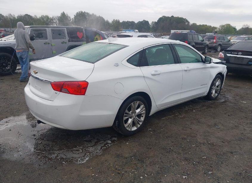 Photo 4 of 2015 Chevrolet Impala 2LT (VIN 2G1125S30F9143315)