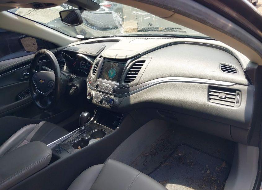 Photo 5 of 2015 Chevrolet Impala 2LT (VIN 2G1125S30F9149387)