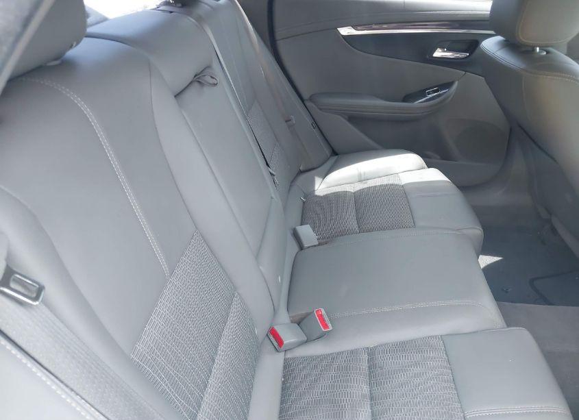 Photo 8 of 2015 Chevrolet Impala 2LT (VIN 2G1125S30F9149387)