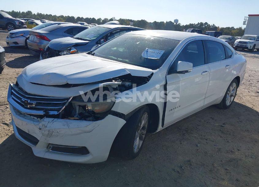 Photo 2 of 2014 Chevrolet Impala 2LT (VIN 2G1125S32E9118947)