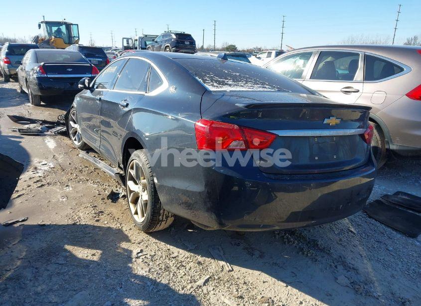 Photo 3 of 2014 Chevrolet Impala 2LT (VIN 2G1125S32E9193325)