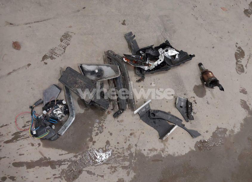 Photo 12 of 2014 Chevrolet Impala 2LT (VIN 2G1125S32E9223150)