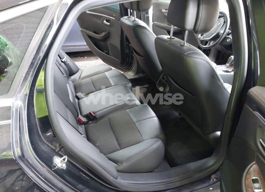 Photo 8 of 2014 Chevrolet Impala 2LT (VIN 2G1125S32E9244483)