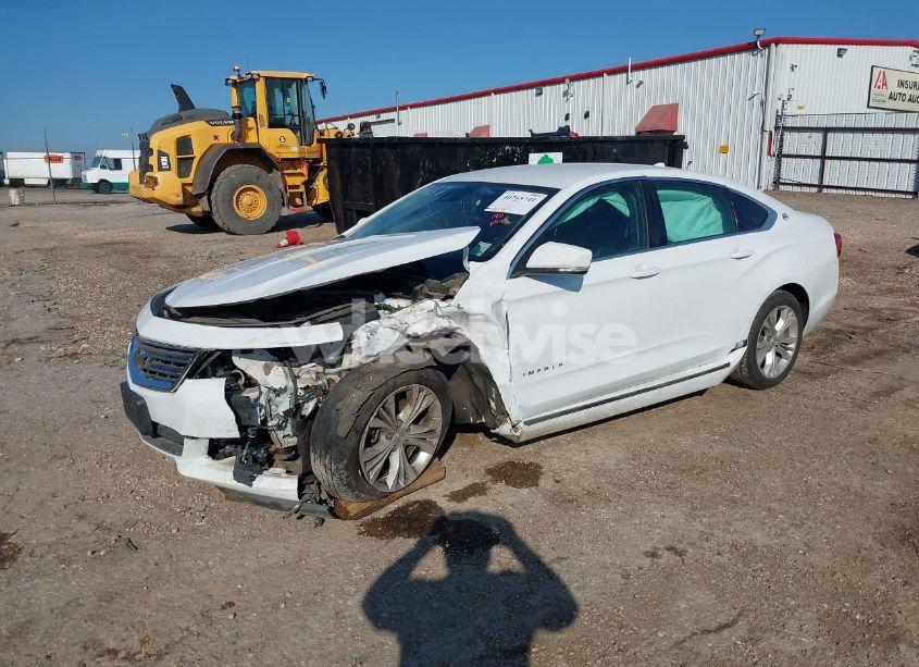 Photo 2 of 2014 Chevrolet Impala 2LT (VIN 2G1125S32E9304620)