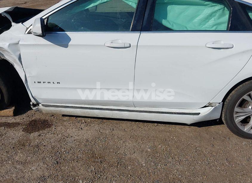 Photo 22 of 2014 Chevrolet Impala 2LT (VIN 2G1125S32E9304620)