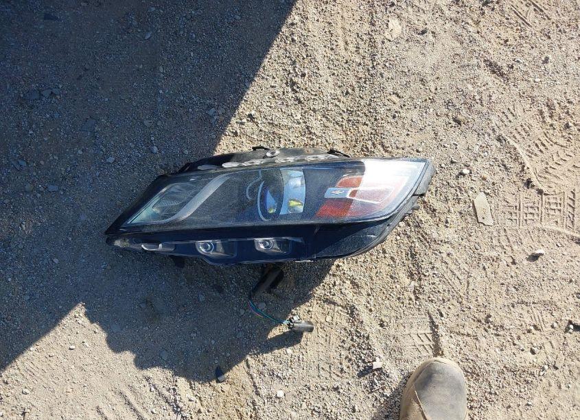 Photo 12 of 2015 Chevrolet Impala 2LT (VIN 2G1125S32F9126404)