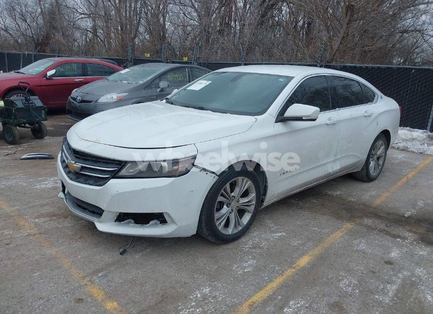 Photo 2 of 2015 Chevrolet Impala 2LT (VIN 2G1125S32F9244677)