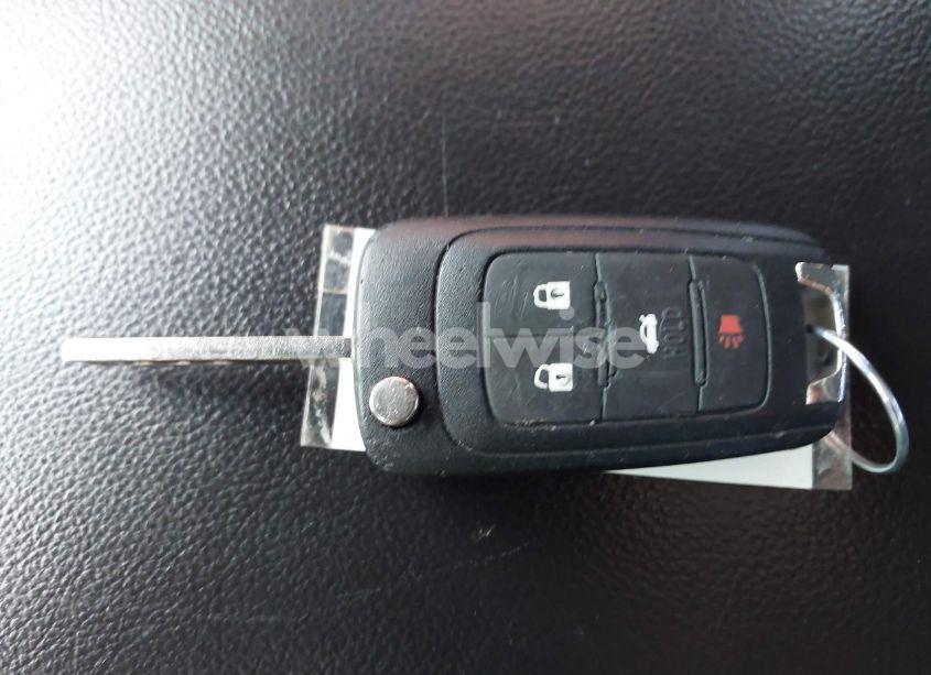 Photo 11 of 2015 Chevrolet Impala 2LT (VIN 2G1125S32F9253475)