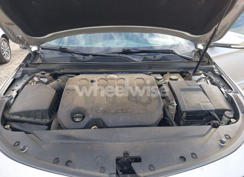 Photo 10 of 2018 Chevrolet Impala 2LZ (VIN 2G1125S32J9129439)