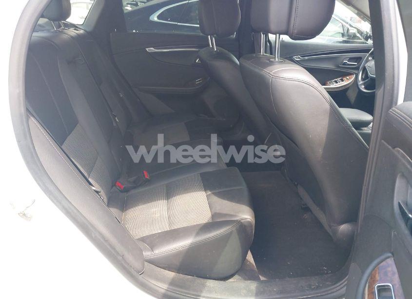 Photo 8 of 2014 Chevrolet Impala 2LT (VIN 2G1125S33E9285639)