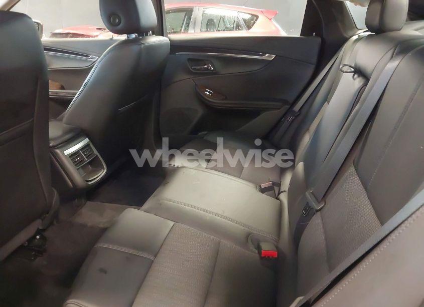 Photo 8 of 2015 Chevrolet Impala 2LT (VIN 2G1125S33F9100202)