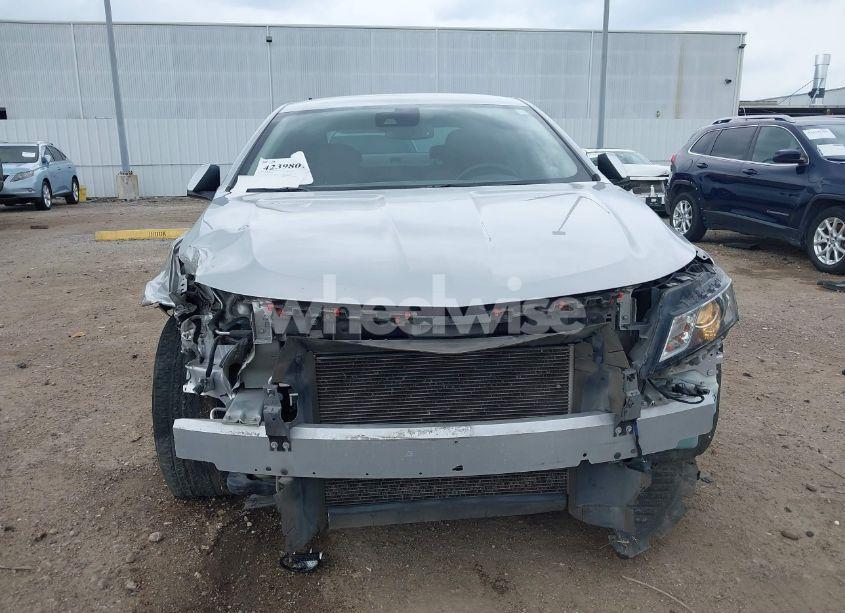 Photo 13 of 2015 Chevrolet Impala 2LT (VIN 2G1125S33F9230495)