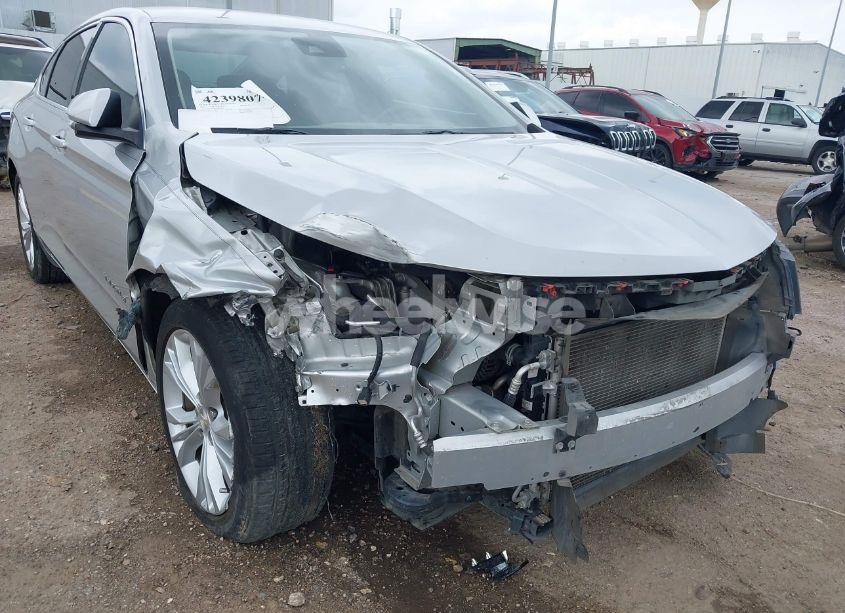 Photo 6 of 2015 Chevrolet Impala 2LT (VIN 2G1125S33F9230495)