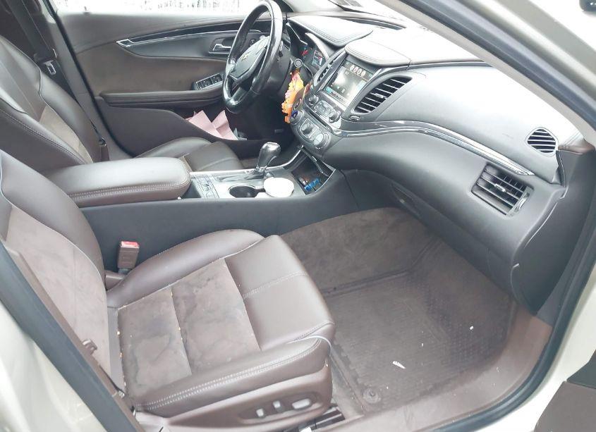 Photo 5 of 2015 Chevrolet Impala 2LT (VIN 2G1125S34F9100712)