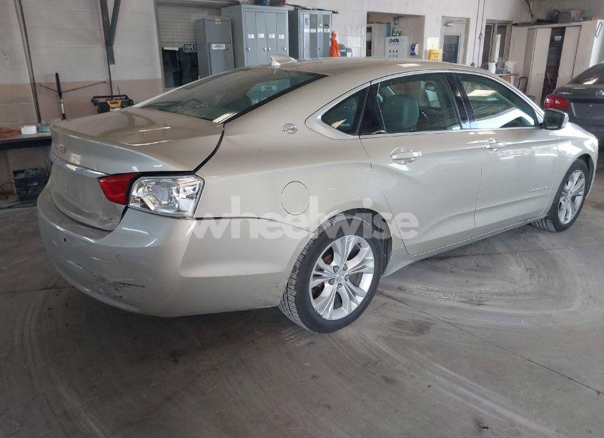 Photo 4 of 2015 Chevrolet Impala 2LT (VIN 2G1125S34F9128283)