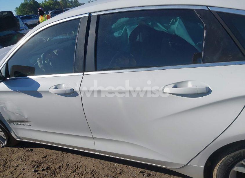 Photo 15 of 2015 Chevrolet Impala 2LT (VIN 2G1125S34F9263795)