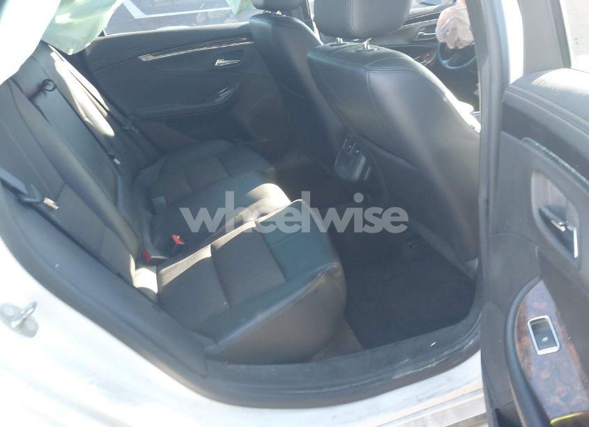 Photo 8 of 2015 Chevrolet Impala 2LT (VIN 2G1125S34F9263795)