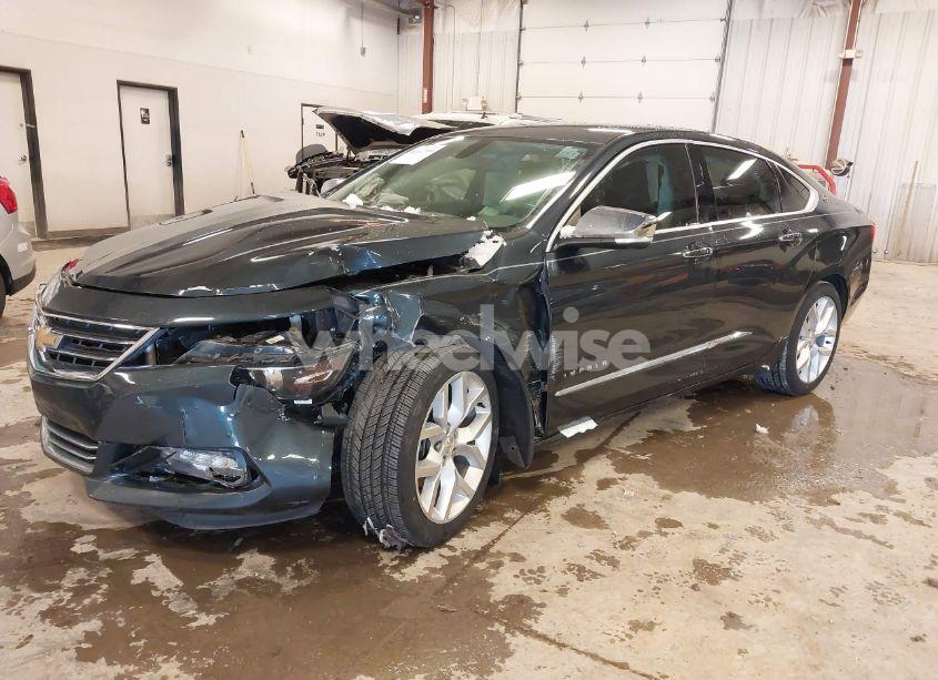 Photo 2 of 2018 Chevrolet Impala 2LZ (VIN 2G1125S34J9142144)