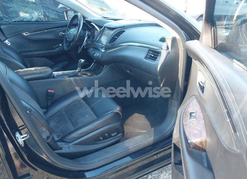 Photo 5 of 2014 Chevrolet Impala 2LT (VIN 2G1125S35E9102919)