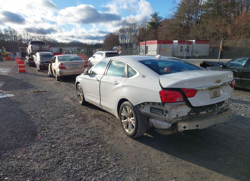 Photo 3 of 2014 Chevrolet Impala 2LT (VIN 2G1125S35E9283780)