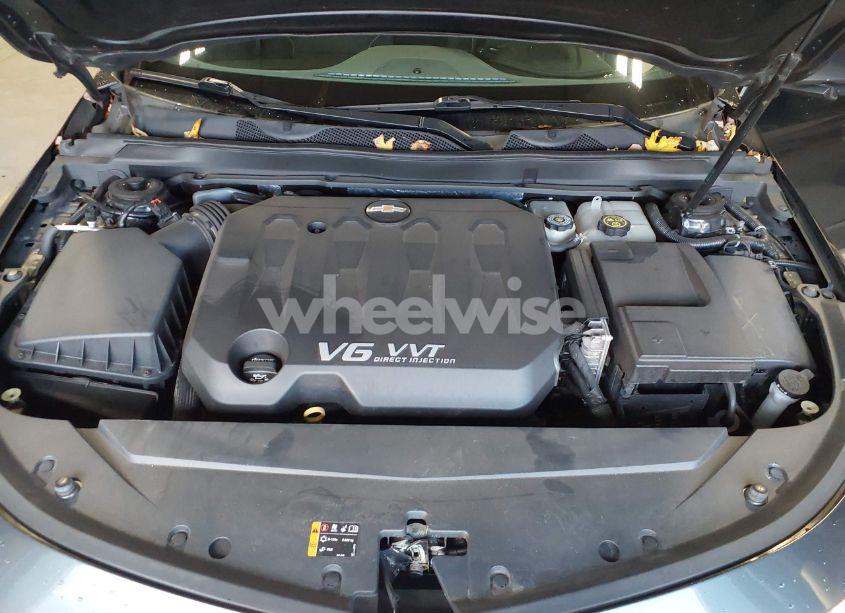 Photo 10 of 2015 Chevrolet Impala 2LT (VIN 2G1125S35F9135985)