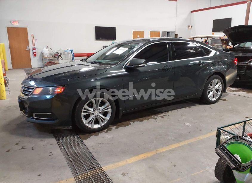 Photo 2 of 2015 Chevrolet Impala 2LT (VIN 2G1125S35F9135985)